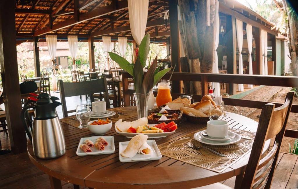 Amazonia Parksuites Ново Айрао Екстериор снимка